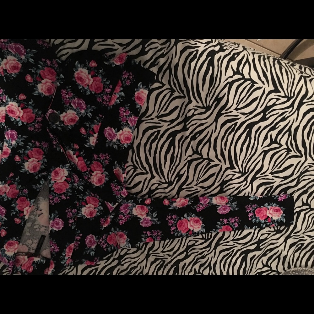 Jacket - Picture 2 of 3